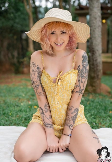 wichitak nude actress image