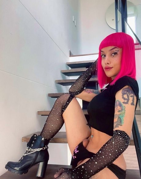 small onlyfans hot naked pics