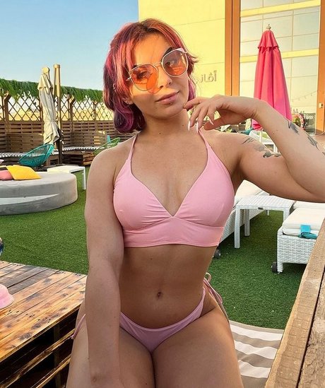 Xsheeya sex star picture