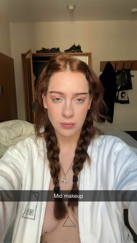 Tati Bruening best star pics