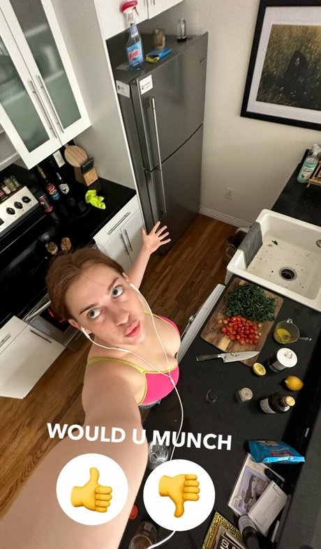 Tati Bruening xxx pornstar pics