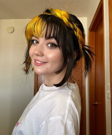 army milf onlyfans hd picture