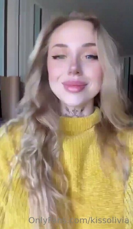 kissolivia pornstar top photo