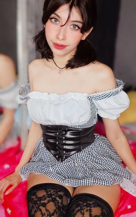 asian feet onlyfans hot naked picture