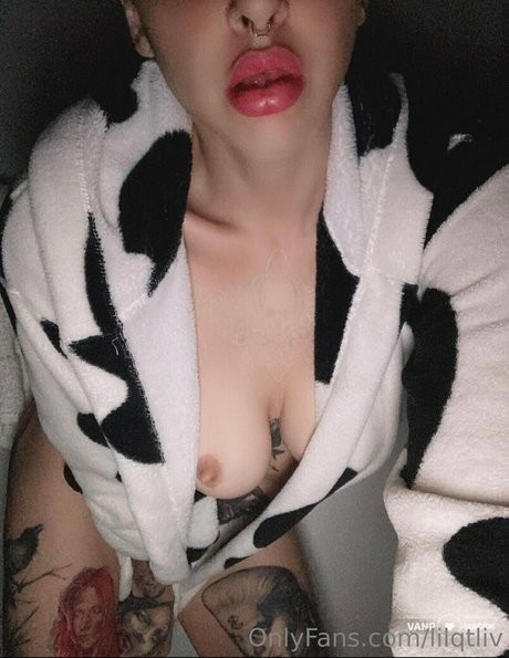 chubby kitty onlyfans sexy naked images
