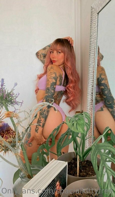 bbw lesbian onlyfans nude photos