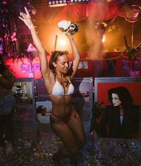 Patricia Pestana erotic model galleries