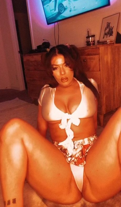 Officialzoerenea model adult archive