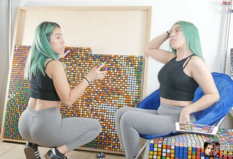 Wendy Diaz model adult galleries