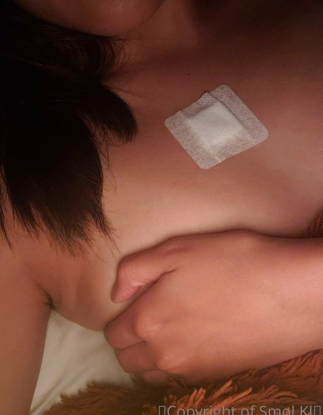 smol kj star xxx photos