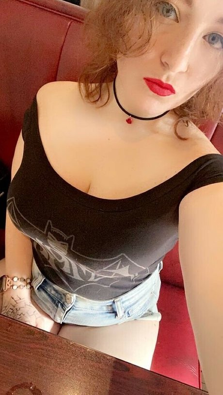 Lylah Love model nice pictures