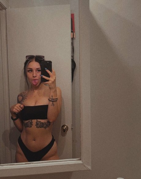 NottUrMommy pornstar art photos