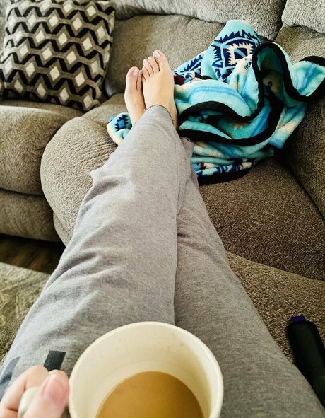 feet goddezz pornographic model photos