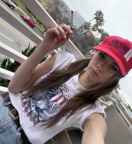 Skatie420 pornstar nude galleries