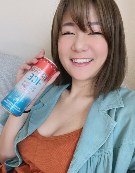 beccatilts sexy pornstar photo