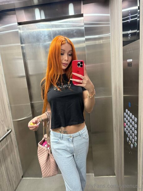 Veenus_ hot model archive