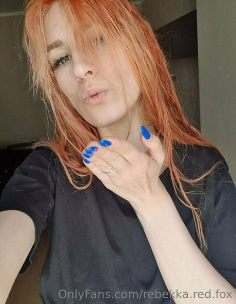rebekka red fox model free pic