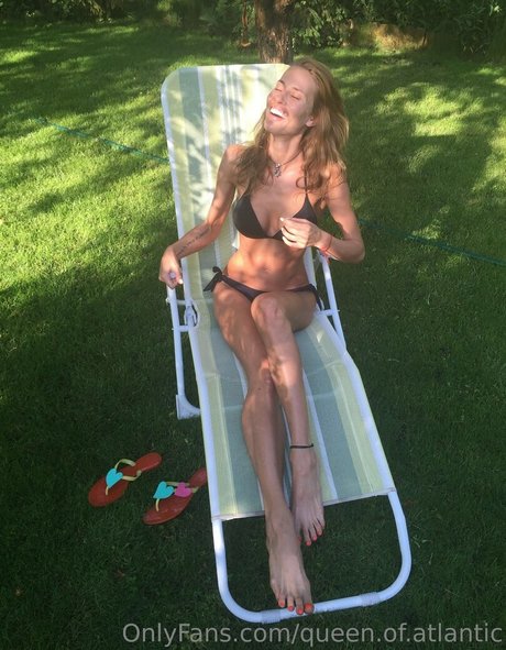 queen of atlantic naked pornstar pictures