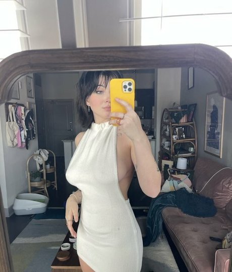 iloveyou nudes star galleries