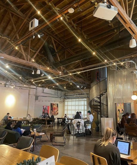 iloveyou model free photo