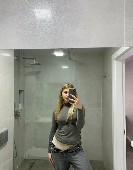 cumshot onlyfans pretty gallery