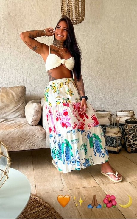 Aryadne Abranches top star gallery