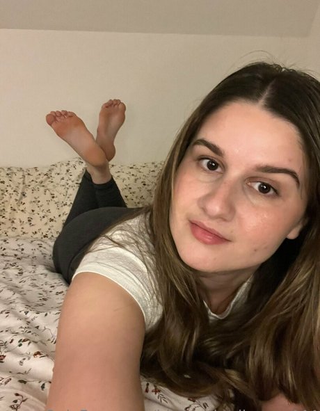 higharchedhoney444 model naked image