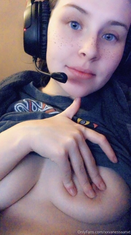 nessajade nice actress img