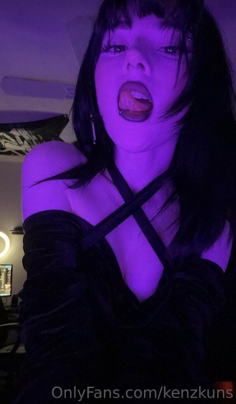 Kenzkun nude actress photo