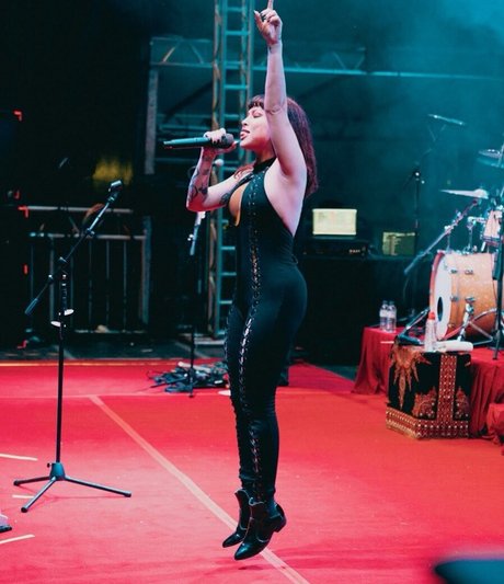 Pitty art actress images