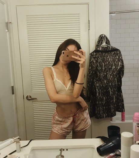 moonstreuxx sex model pictures