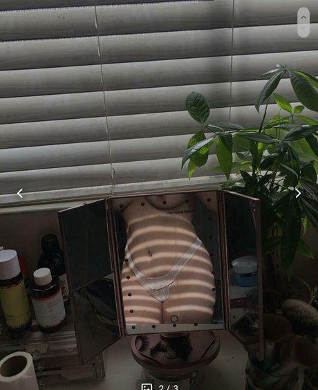 Valentine Thao beautiful model photos