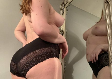 big tits mom onlyfans hot sexy gallery