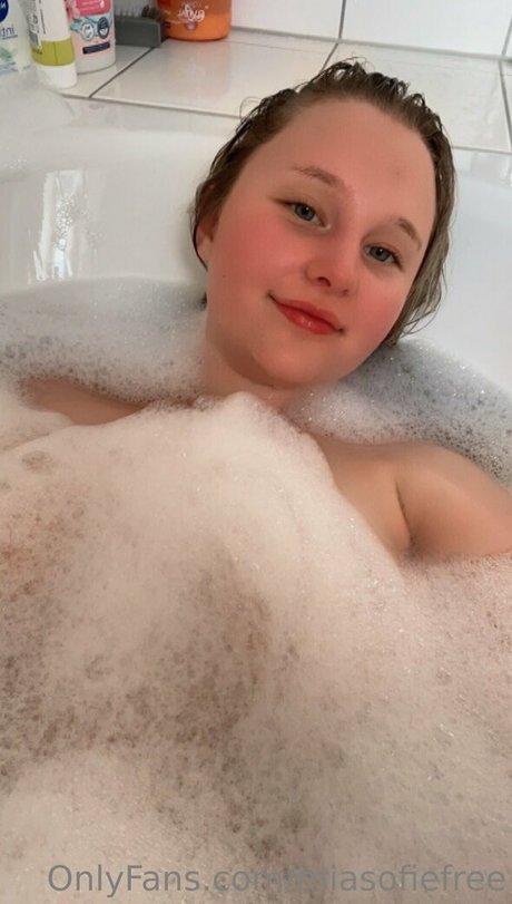 miasofiefree naked pornstar images