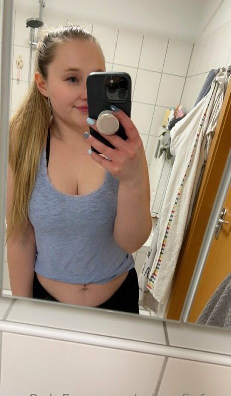 miasofiefree star porn image