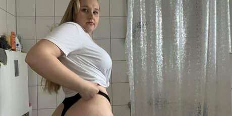 miasofiefree art model photo