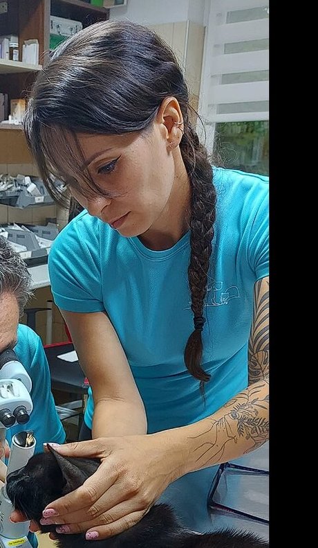 Vas Megyei Lanyok model free pictures