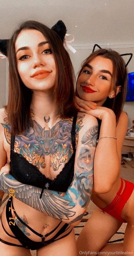 shemale outdoor onlyfans hot sexy pics