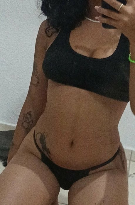 Xtinky hot star photos