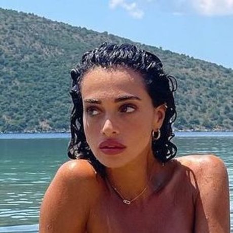 Eden Fines pornographic model pictures