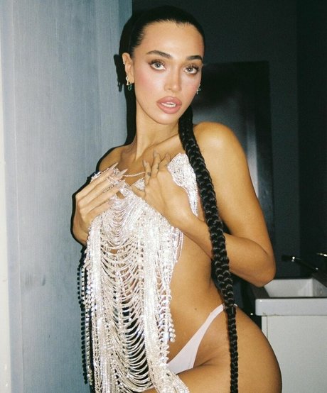 Eden Fines sex model archive