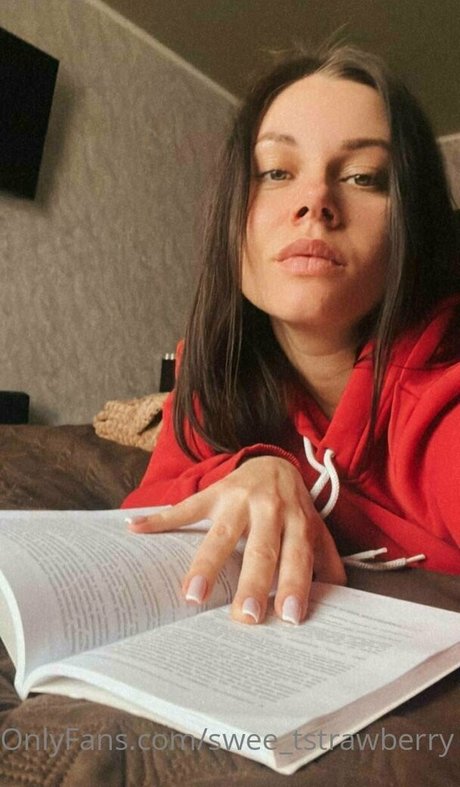 swee tstrawberry star perfect photo