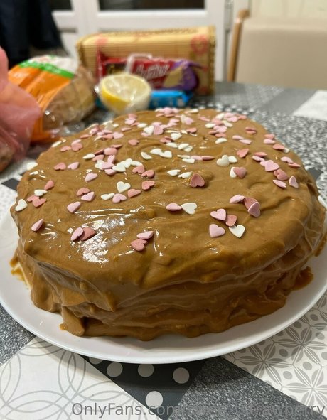 swee tstrawberry pornstar art picture