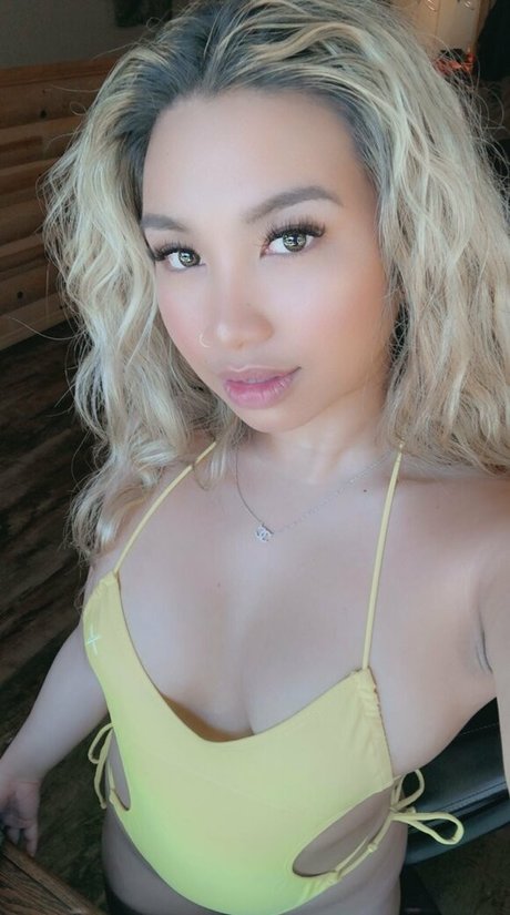 blonde asian onlyfans top pictures