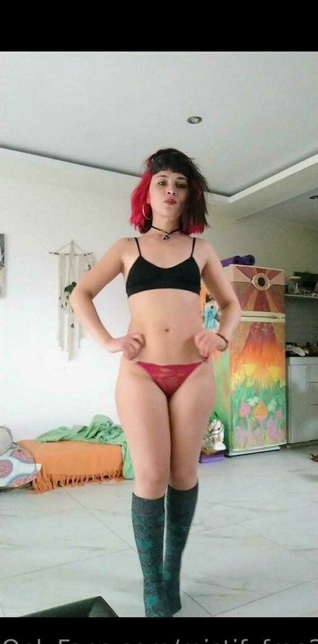 mistifyfree2023 erotic model archive