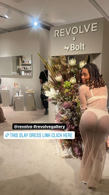 Quenlin Blackwell star nude pictures