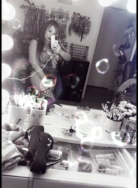 Dazzle Diva perfect pornstar archive