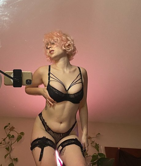 fat girls onlyfans pornos image