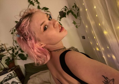 pregnant threesome onlyfans free naked img