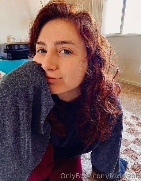 foxiwebb star erotic picture